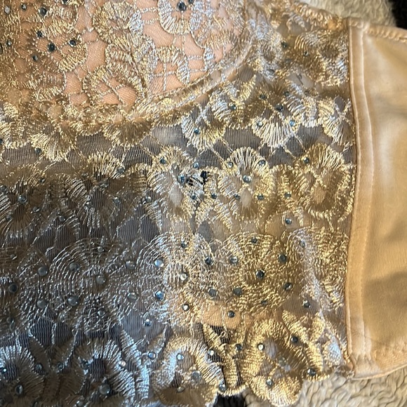 Stunning sparkly corset styled halter top (adjustable) M - Picture 2 of 4